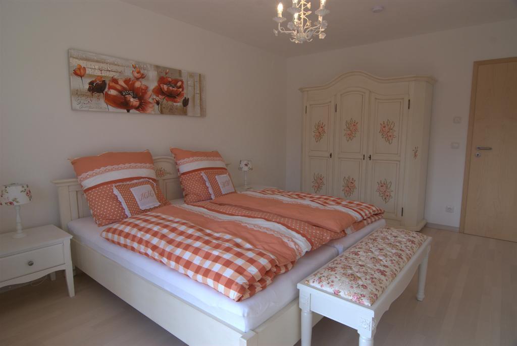 Bio Ferienhof Heiler Feldkirchen-Westerham Chambre photo